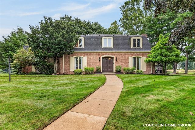 1330 Ridgewood Drive, Hastings, MI 49058