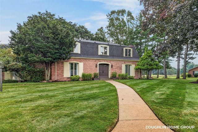 1330 Ridgewood Drive, Hastings, MI 49058