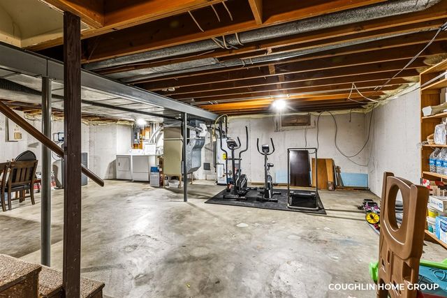 1330 Ridgewood Drive, Hastings, MI 49058
