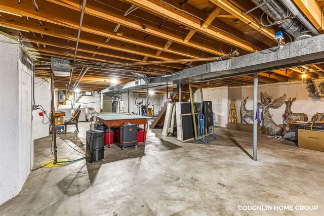1330 Ridgewood Drive, Hastings, MI 49058