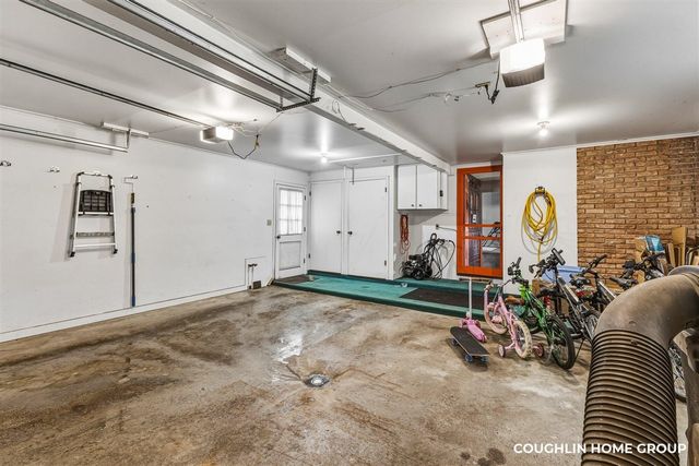 1330 Ridgewood Drive, Hastings, MI 49058