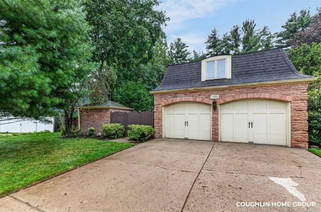 1330 Ridgewood Drive, Hastings, MI 49058