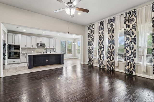 3314 Coryell Cove, San Antonio, TX 78253