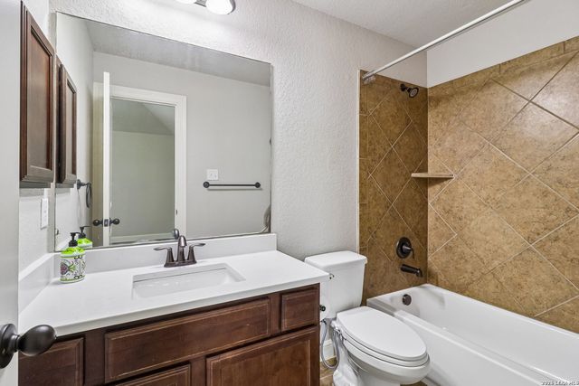 3314 Coryell Cove, San Antonio, TX 78253