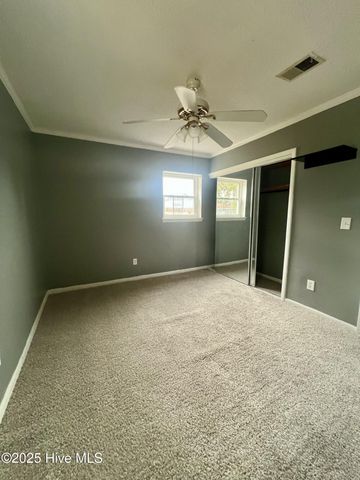 1214 Milton Place, Wilmington, NC 28405