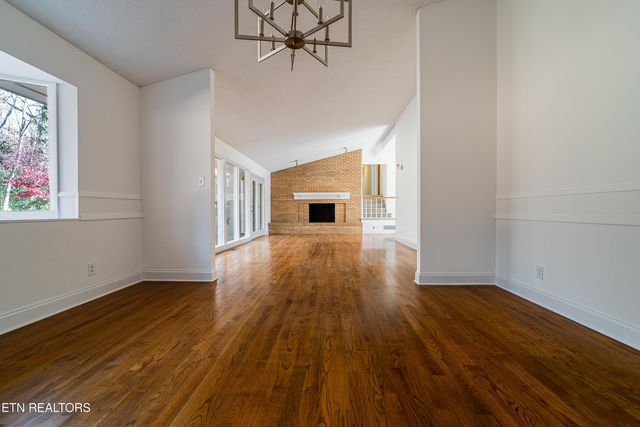 109 Baker Lane, Oak Ridge, TN 37830