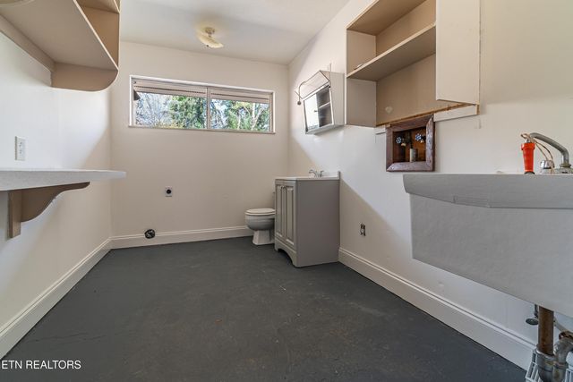 109 Baker Lane, Oak Ridge, TN 37830