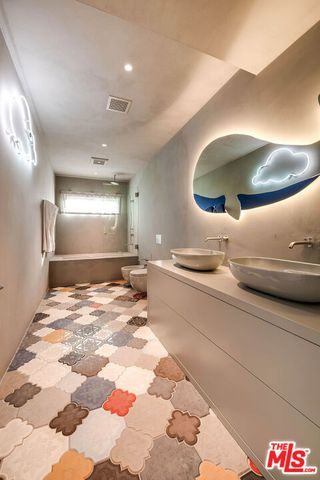 9551 Lime Orchard Road, Beverly Hills, CA 90210