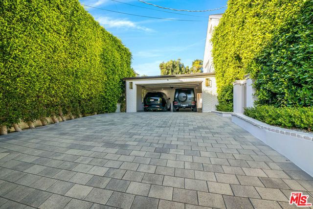 9551 Lime Orchard Road, Beverly Hills, CA 90210