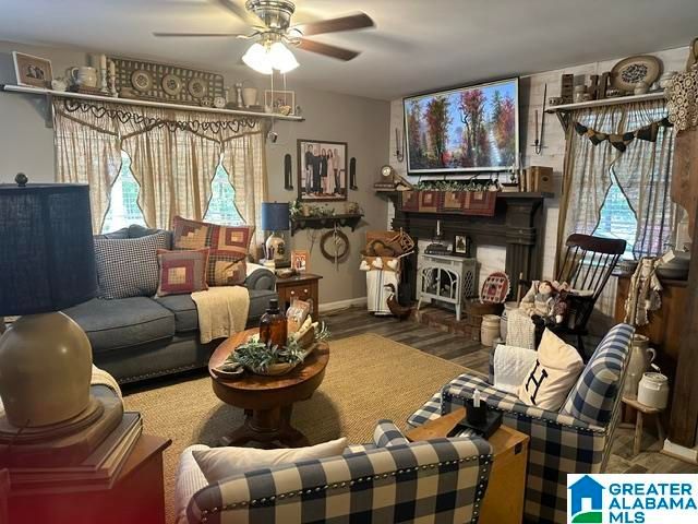 1390 ECHO TRAIL, Warrior, AL 35180