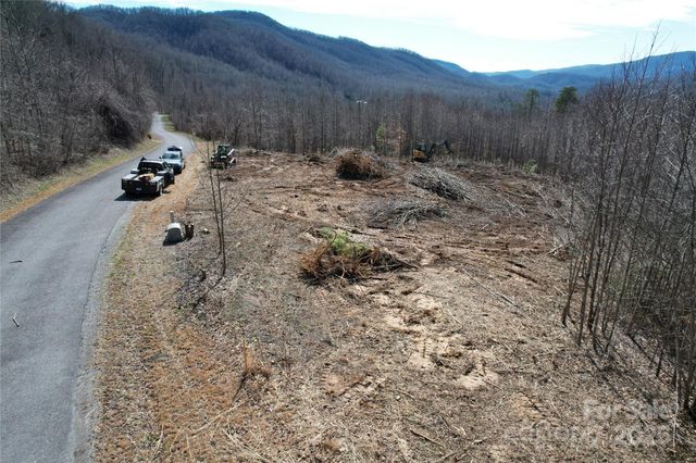 99999 Old Fort Road, Black Mountain, NC 28711