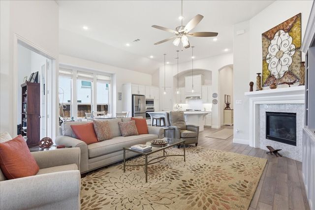 2004 Barbette Street, Fort Worth, TX 76008