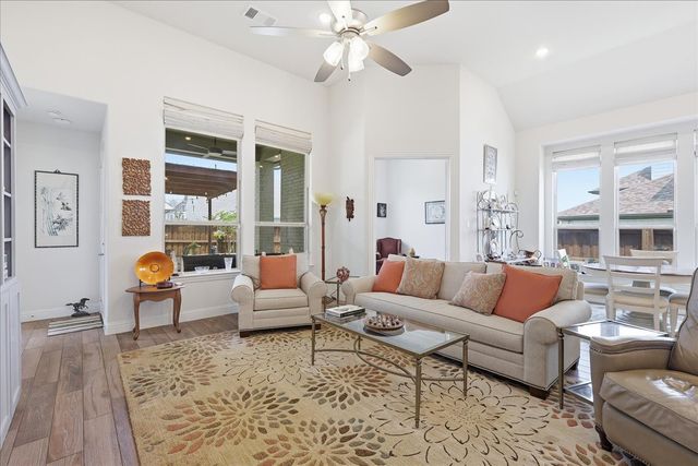 2004 Barbette Street, Fort Worth, TX 76008