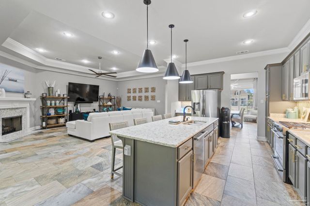 1397 Sabal Palm Dr, Gulf Breeze, FL 32563