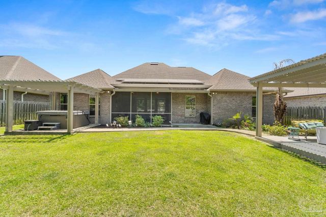 1397 Sabal Palm Dr, Gulf Breeze, FL 32563
