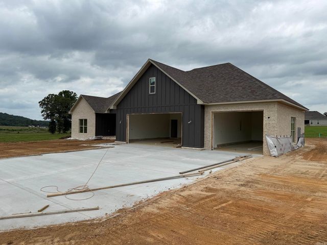 134 Republican Loop, Greenbrier, AR 72058