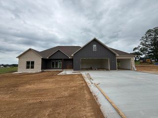 134 Republican Loop, Greenbrier, AR 72058