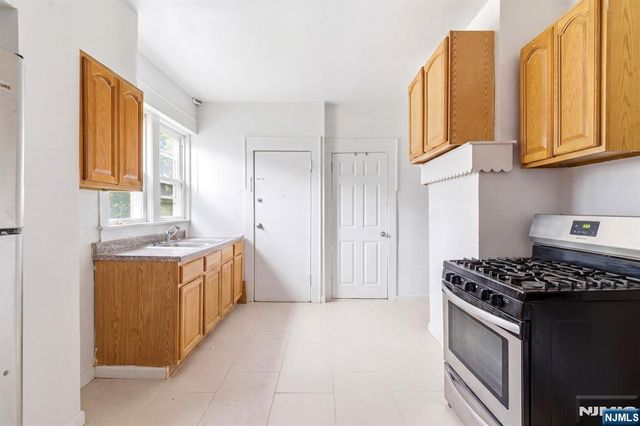 37-39 Lenox Avenue, Irvington, NJ 07111