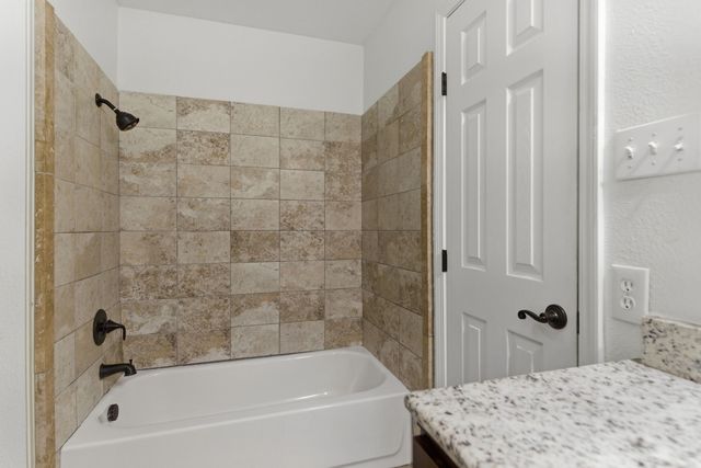 7008 Wayfarer Trail, Fort Worth, TX 76137