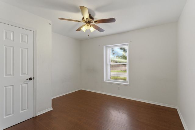 7008 Wayfarer Trail, Fort Worth, TX 76137