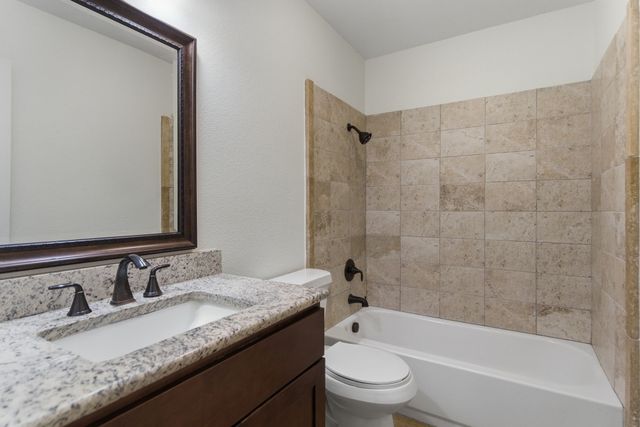 7008 Wayfarer Trail, Fort Worth, TX 76137