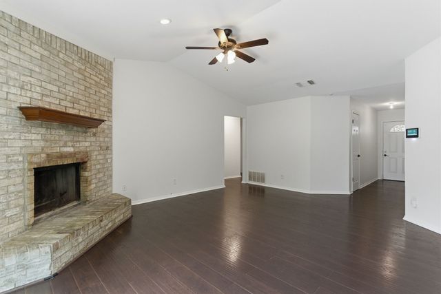 7008 Wayfarer Trail, Fort Worth, TX 76137