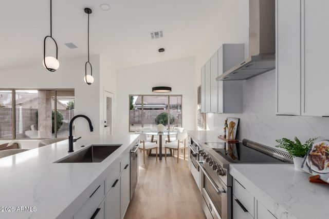 17828 N 50TH Street, Scottsdale, AZ 85254