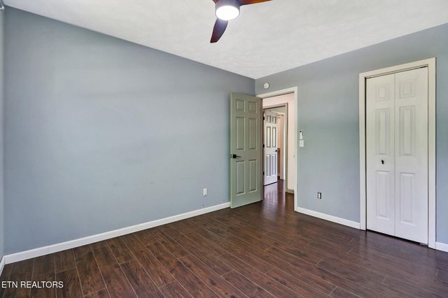 15 Rena Circle, Crossville, TN 38572