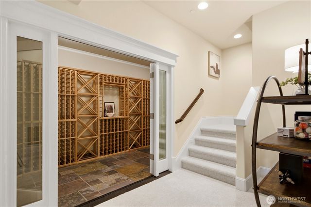 4616 95th Avenue NE, Yarrow Point, WA 98004