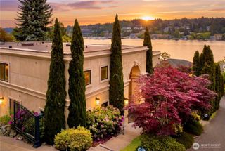 4616 95th Avenue NE, Yarrow Point, WA 98004