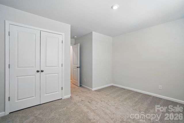 324 Laura Elizabeth Lane, Clover, SC 29710