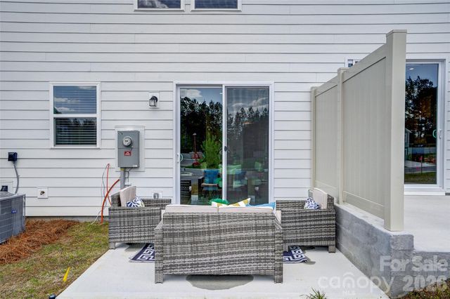324 Laura Elizabeth Lane, Clover, SC 29710