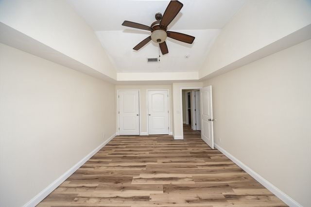 83 Massasoit Rd, Worcester, MA 01604