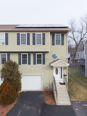 83 Massasoit Rd, Worcester, MA 01604