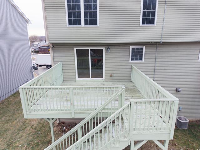 83 Massasoit Rd, Worcester, MA 01604