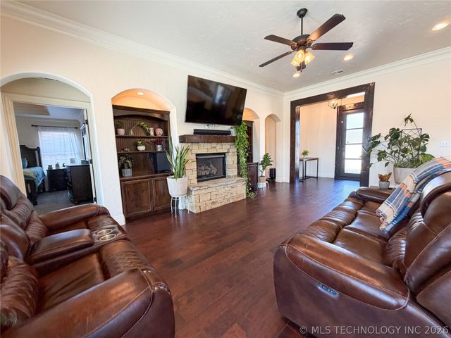 601 Kingston Place, Tahlequah, OK 74464