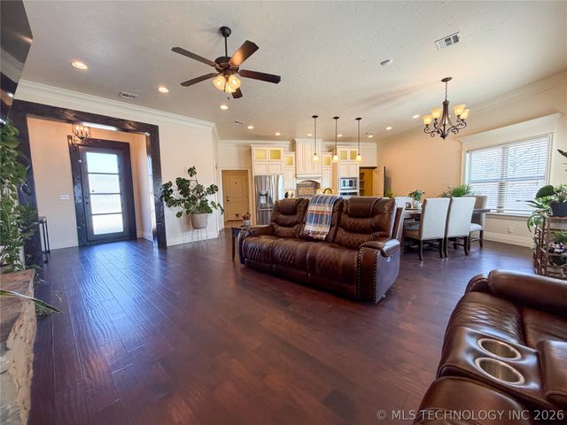 601 Kingston Place, Tahlequah, OK 74464