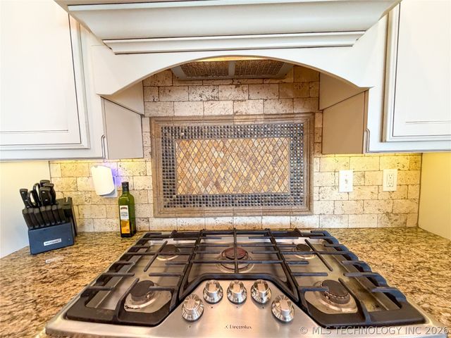 601 Kingston Place, Tahlequah, OK 74464