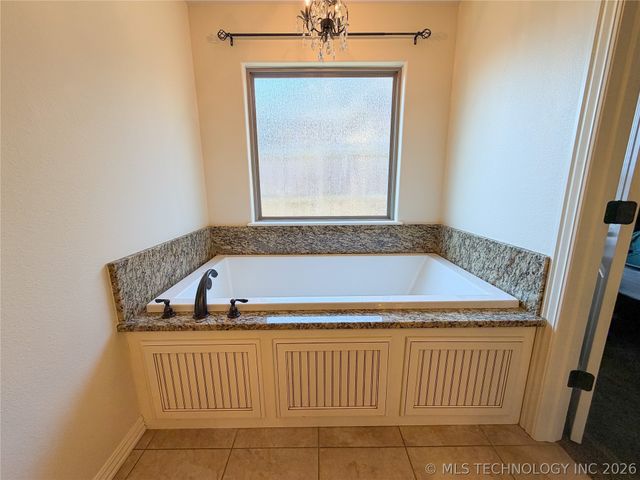 601 Kingston Place, Tahlequah, OK 74464