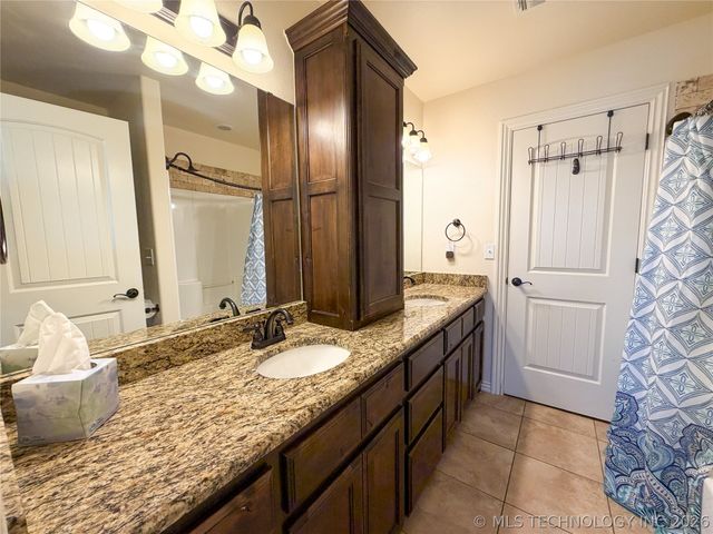 601 Kingston Place, Tahlequah, OK 74464