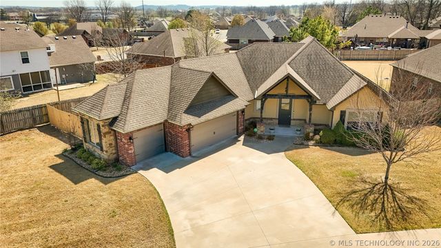 601 Kingston Place, Tahlequah, OK 74464