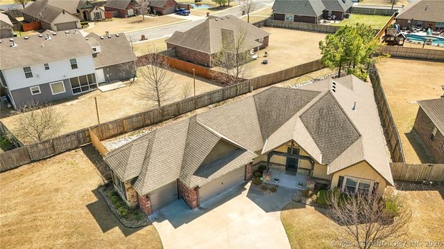 601 Kingston Place, Tahlequah, OK 74464