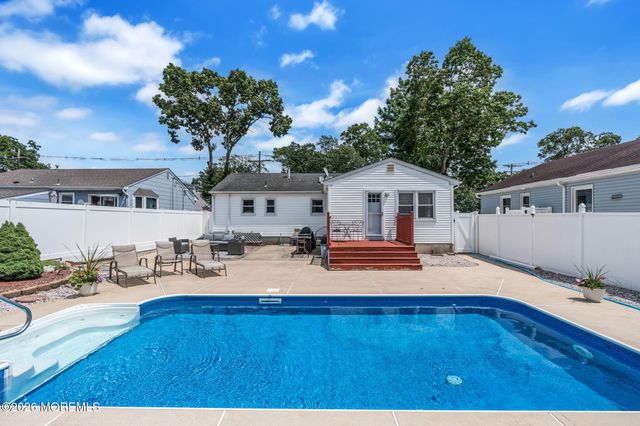 913 River Avenue, Point Pleasant, NJ 08742