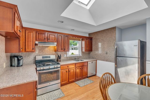 913 River Avenue, Point Pleasant, NJ 08742