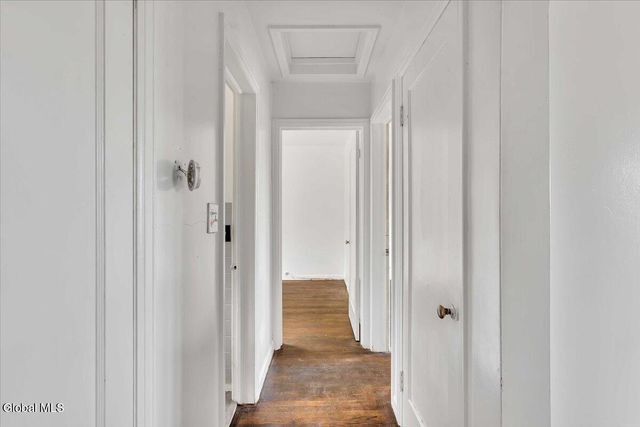 211 Shaker Road, Albany, NY 12211