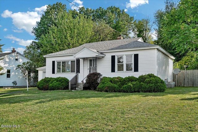 211 Shaker Road, Albany, NY 12211