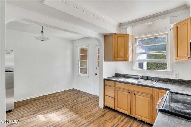 211 Shaker Road, Albany, NY 12211