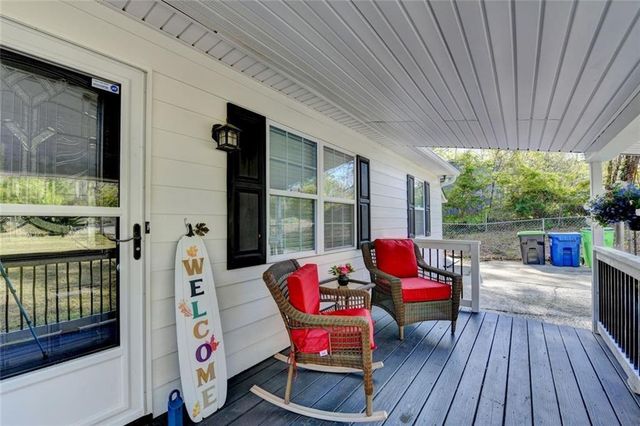 551 Oak Hills, Mableton, GA 30126