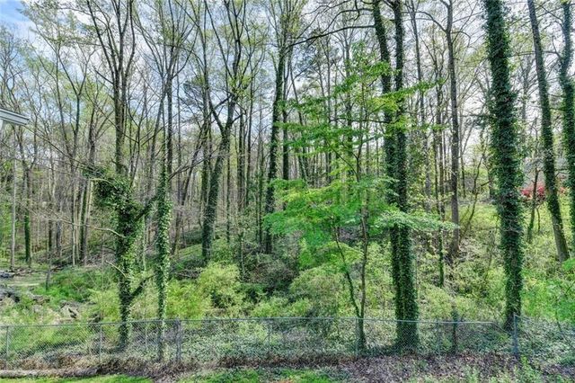 551 Oak Hills, Mableton, GA 30126