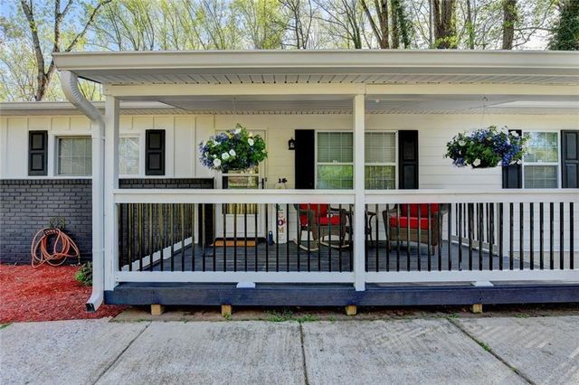 551 Oak Hills, Mableton, GA 30126